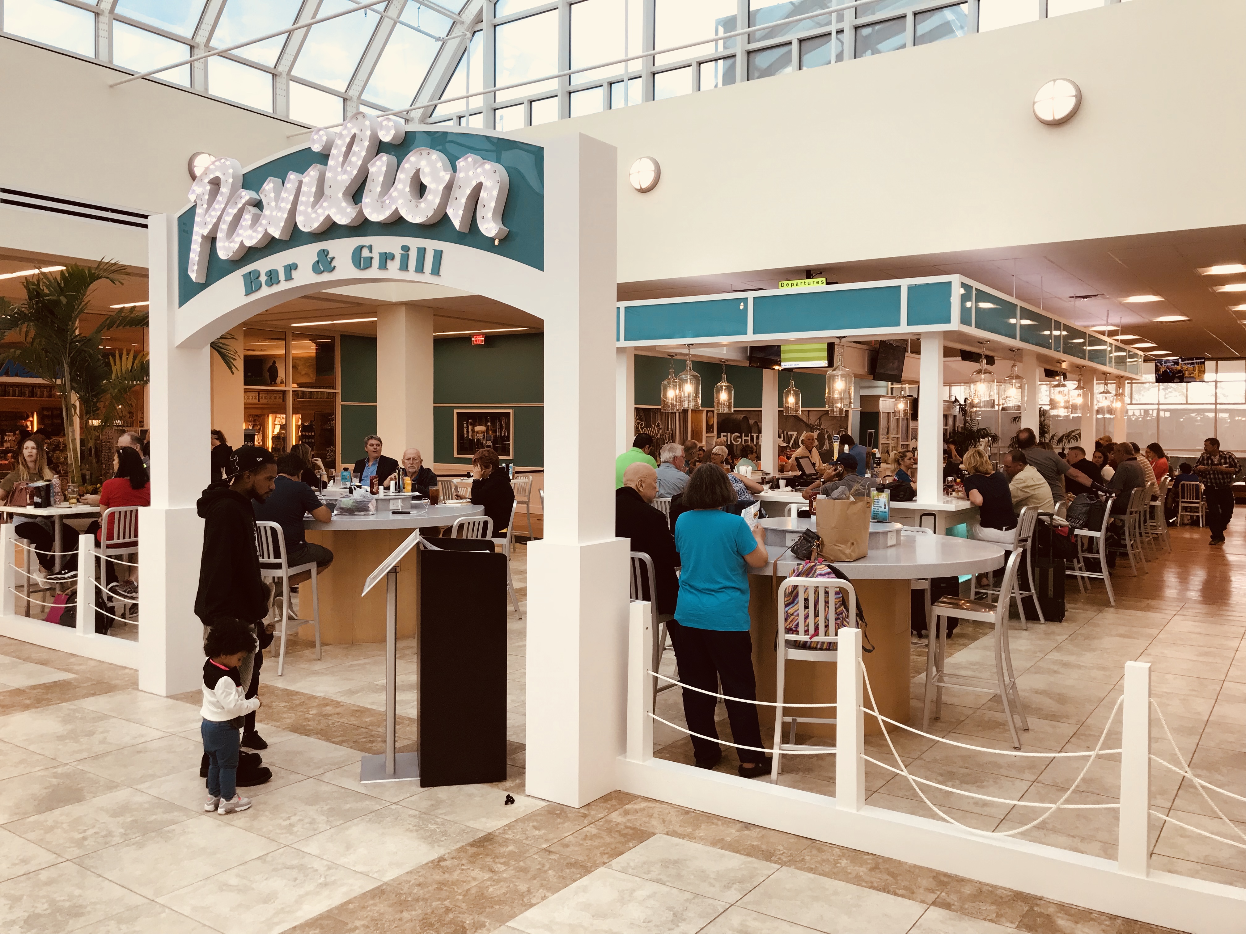 Pavilion Bar and Grill